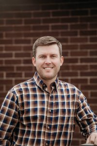 Dr. Nicholas Peretti - Dentist
